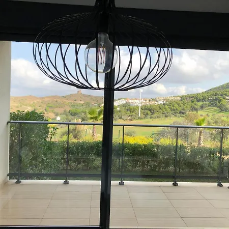 Apartment Apartment - Sleeps 4 - Parking - Garden - Pool